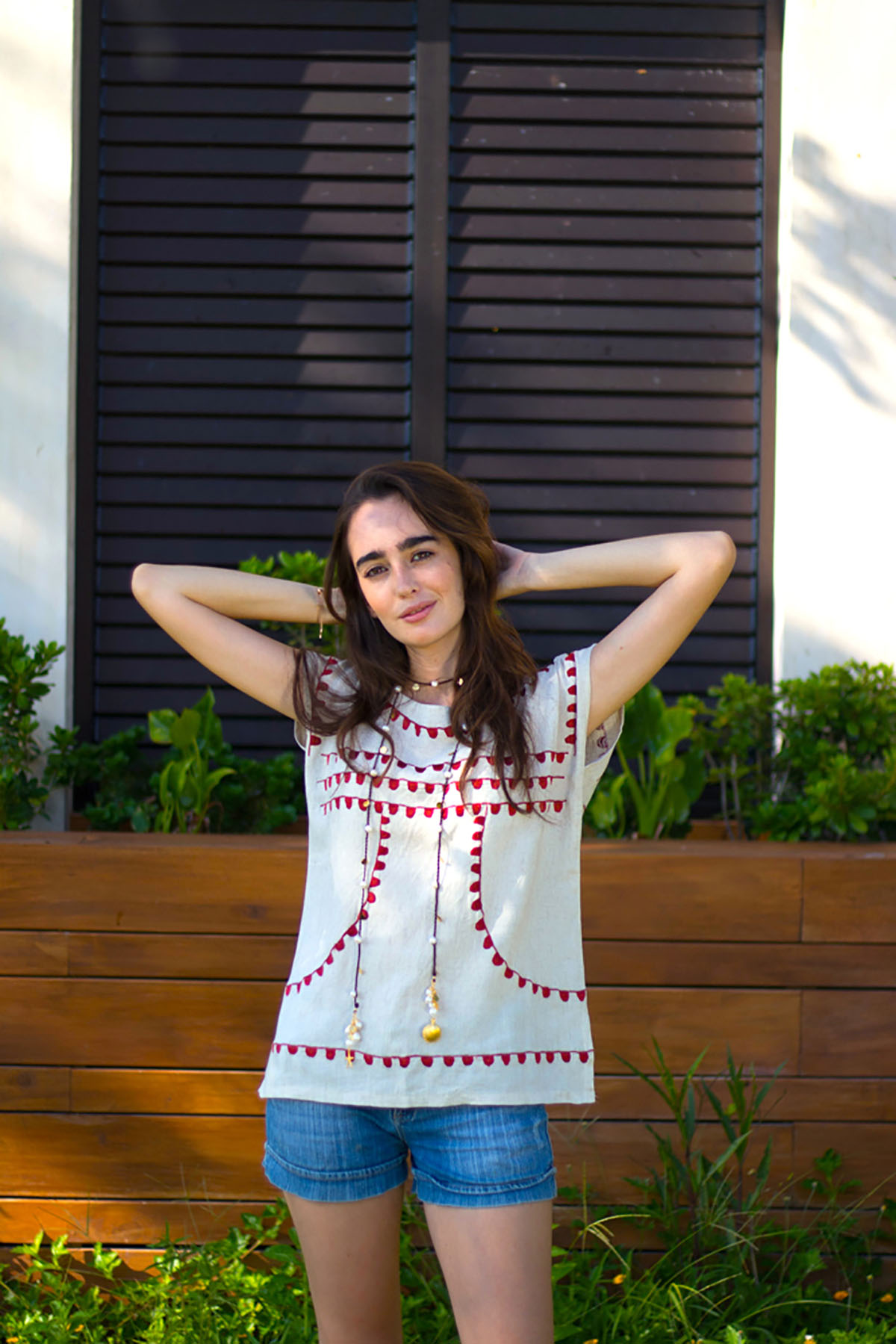 Blusa Tulum II beige con shedron